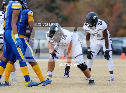 Thumbnail 3 in Battlefield @ Oscar Smith (VHSL Class 6 Semifinal) photogallery.