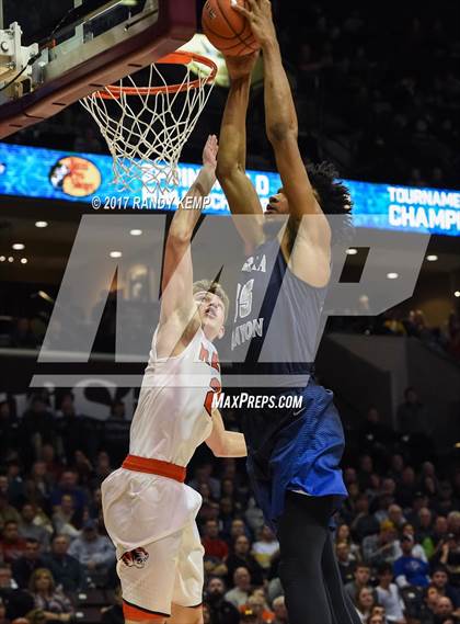 Thumbnail 2 in Republic vs Sierra Canyon ( Bass Pro Tournament of Champions) photogallery.