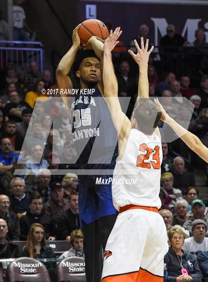 Thumbnail 2 in Republic vs Sierra Canyon ( Bass Pro Tournament of Champions) photogallery.