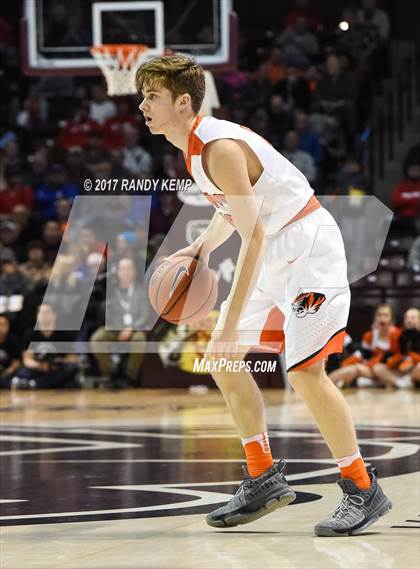 Thumbnail 3 in Republic vs Sierra Canyon ( Bass Pro Tournament of Champions) photogallery.