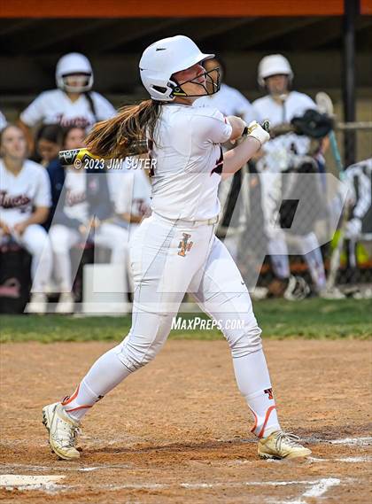 Thumbnail 2 in Smithville vs Giddings photogallery.