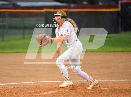 Thumbnail 1 in Smithville vs Giddings photogallery.