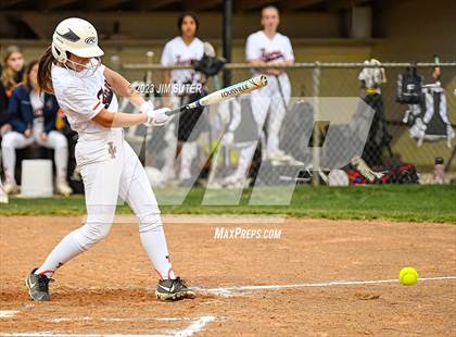 Thumbnail 2 in Smithville vs Giddings photogallery.