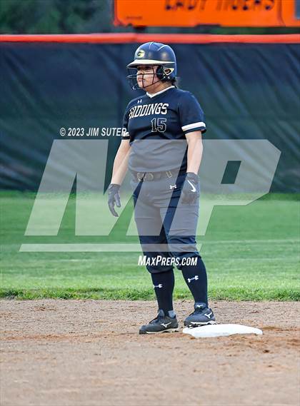 Thumbnail 2 in Smithville vs Giddings photogallery.