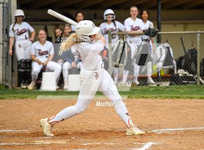 Thumbnail 2 in Smithville vs Giddings photogallery.