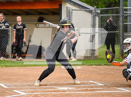 Thumbnail 3 in Smithville vs Giddings photogallery.