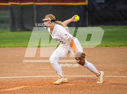 Thumbnail 2 in Smithville vs Giddings photogallery.