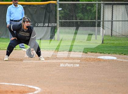 Thumbnail 2 in Smithville vs Giddings photogallery.