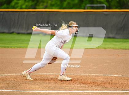 Thumbnail 2 in Smithville vs Giddings photogallery.