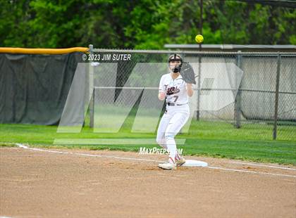 Thumbnail 2 in Smithville vs Giddings photogallery.