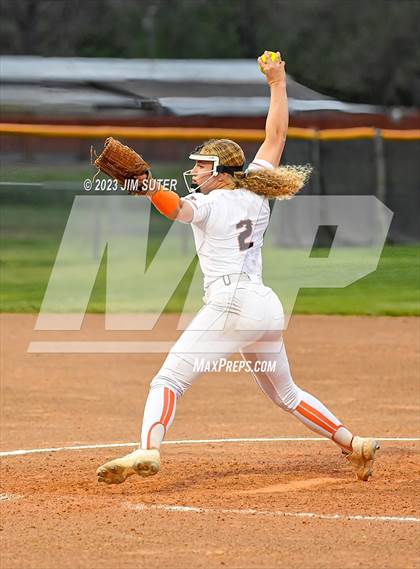 Thumbnail 2 in Smithville vs Giddings photogallery.