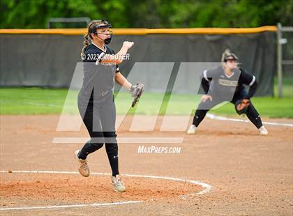 Thumbnail 2 in Smithville vs Giddings photogallery.