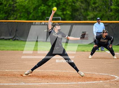 Thumbnail 2 in Smithville vs Giddings photogallery.