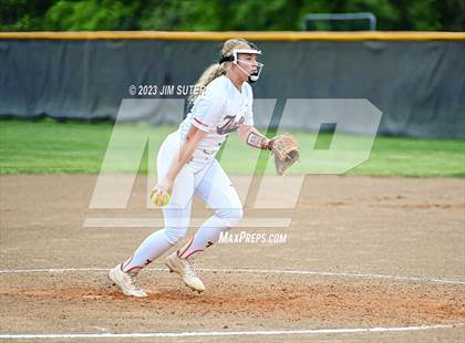 Thumbnail 1 in Smithville vs Giddings photogallery.
