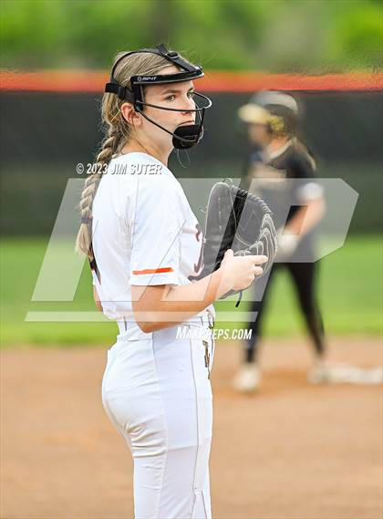 Thumbnail 3 in Smithville vs Giddings photogallery.