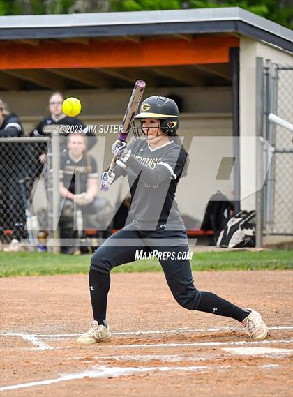 Thumbnail 2 in Smithville vs Giddings photogallery.