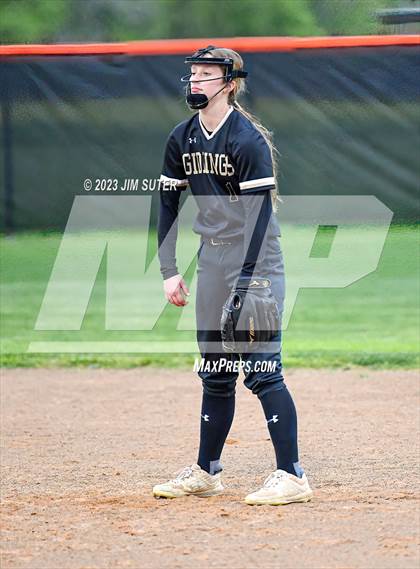 Thumbnail 2 in Smithville vs Giddings photogallery.