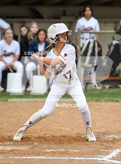 Thumbnail 3 in Smithville vs Giddings photogallery.
