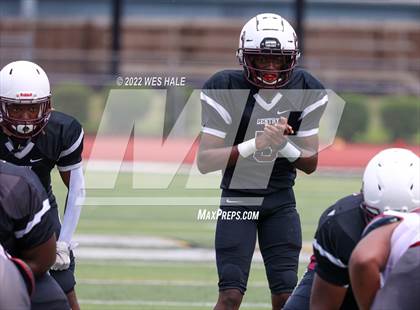 Thumbnail 3 in Gentry vs Louisville (Spring Game) photogallery.