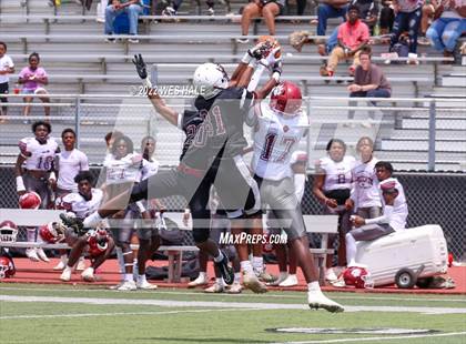Thumbnail 2 in Gentry vs Louisville (Spring Game) photogallery.