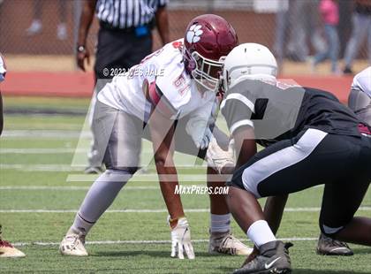 Thumbnail 3 in Gentry vs Louisville (Spring Game) photogallery.