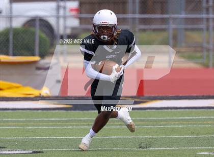 Thumbnail 1 in Gentry vs Louisville (Spring Game) photogallery.
