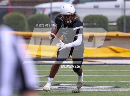 Thumbnail 3 in Gentry vs Louisville (Spring Game) photogallery.