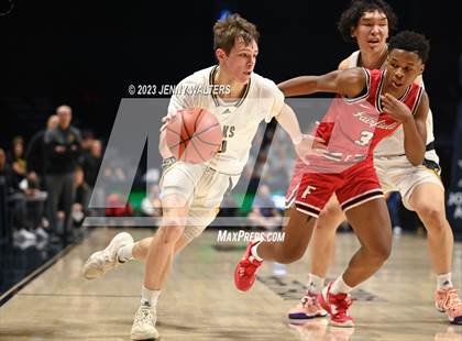 Thumbnail 3 in Centerville vs. Fairfield (OHSSA Division 1 Regional Final) photogallery.