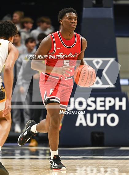 Thumbnail 2 in Centerville vs. Fairfield (OHSSA Division 1 Regional Final) photogallery.