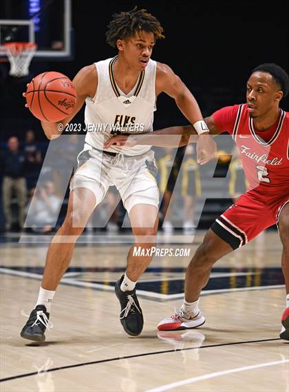 Thumbnail 2 in Centerville vs. Fairfield (OHSSA Division 1 Regional Final) photogallery.
