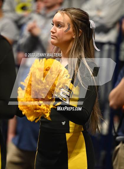 Thumbnail 3 in Centerville vs. Fairfield (OHSSA Division 1 Regional Final) photogallery.
