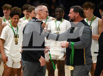 Thumbnail 3 in Centerville vs. Fairfield (OHSSA Division 1 Regional Final) photogallery.