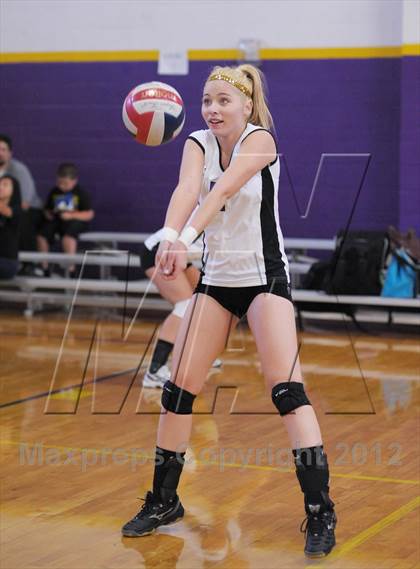 Thumbnail 2 in Durango vs Assumption (Durango Fall Classic) photogallery.