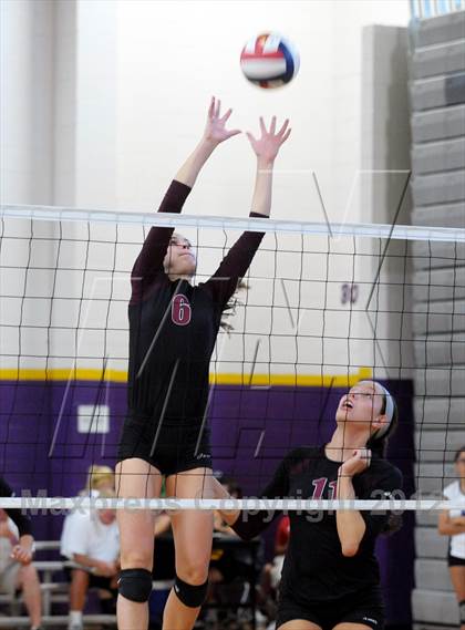Thumbnail 3 in Durango vs Assumption (Durango Fall Classic) photogallery.