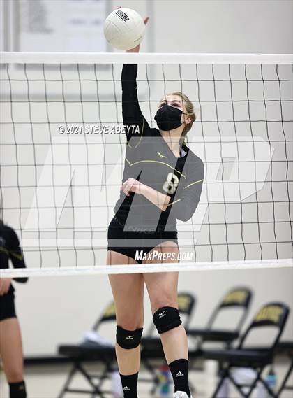 Thumbnail 3 in Smoky Hill @ Arapahoe photogallery.