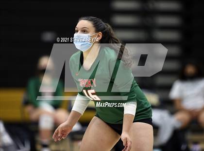 Thumbnail 3 in Smoky Hill @ Arapahoe photogallery.