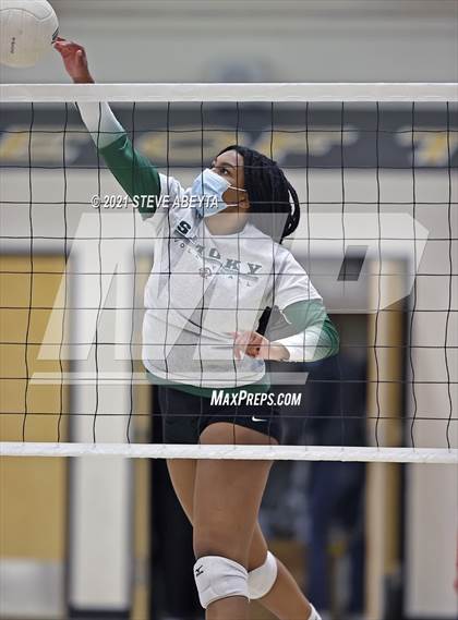 Thumbnail 1 in Smoky Hill @ Arapahoe photogallery.