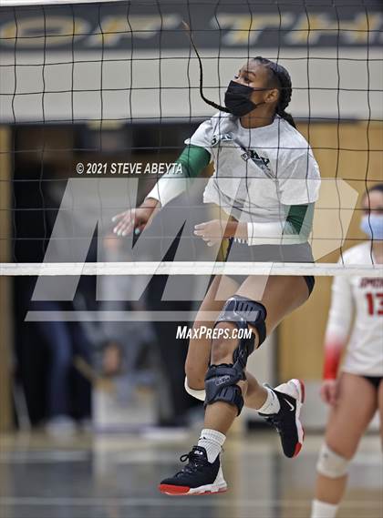 Thumbnail 1 in Smoky Hill @ Arapahoe photogallery.