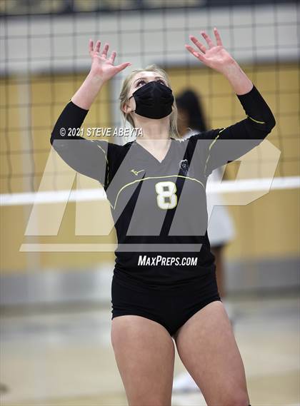 Thumbnail 2 in Smoky Hill @ Arapahoe photogallery.