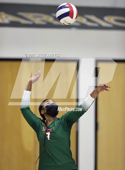 Thumbnail 2 in Smoky Hill @ Arapahoe photogallery.