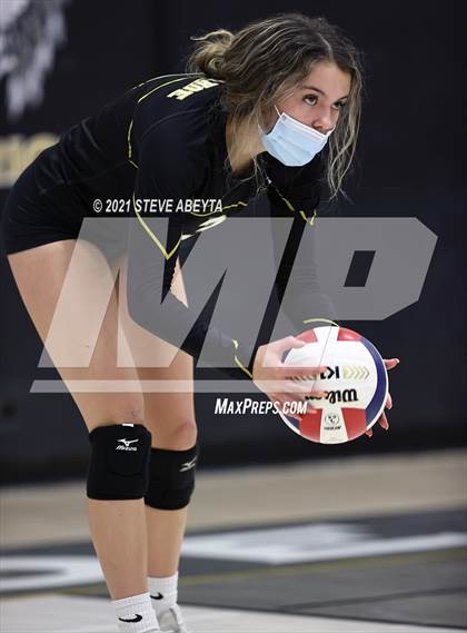 Thumbnail 1 in Smoky Hill @ Arapahoe photogallery.