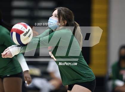 Thumbnail 2 in Smoky Hill @ Arapahoe photogallery.