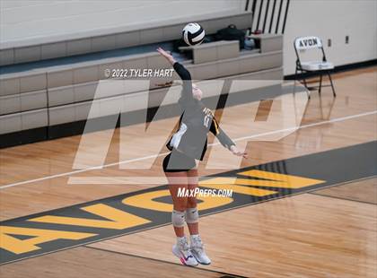 Thumbnail 3 in Avon vs. Terre Haute South Vigo (IHSAA 4A Sectional Semifinal) photogallery.