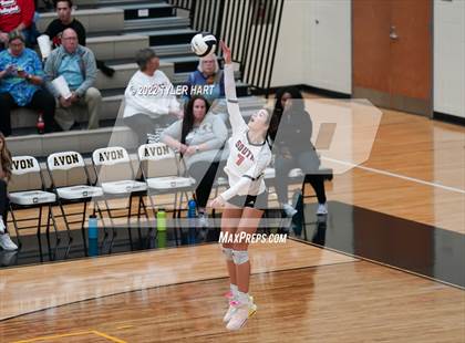 Thumbnail 2 in Avon vs. Terre Haute South Vigo (IHSAA 4A Sectional Semifinal) photogallery.