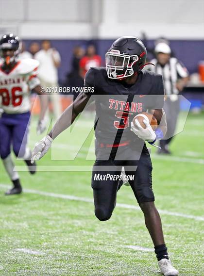 Thumbnail 2 in West Springfield vs. T.C. Williams photogallery.