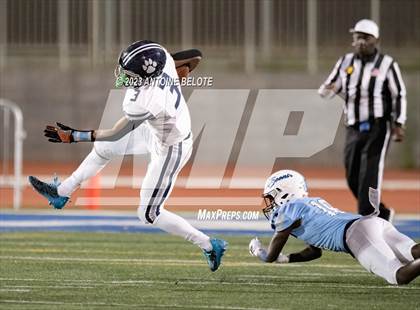 Thumbnail 3 in Marin Catholic vs. Mayfair (CIF State Division 3-A Final) photogallery.
