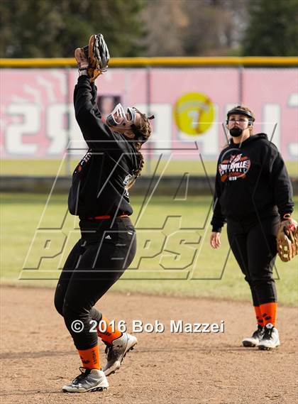 Thumbnail 1 in Wellsville @ Columbiana photogallery.