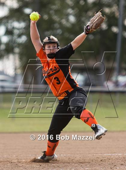 Thumbnail 1 in Wellsville @ Columbiana photogallery.