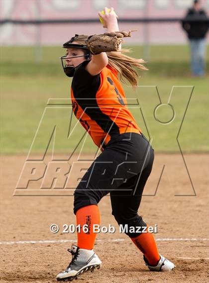 Thumbnail 2 in Wellsville @ Columbiana photogallery.