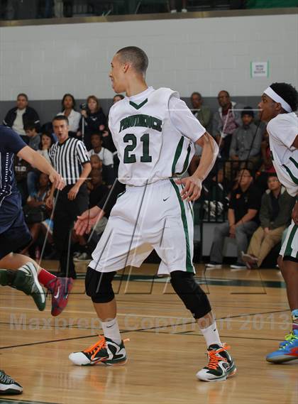 Thumbnail 3 in La Salle @ Providence (MLK Showcase) photogallery.